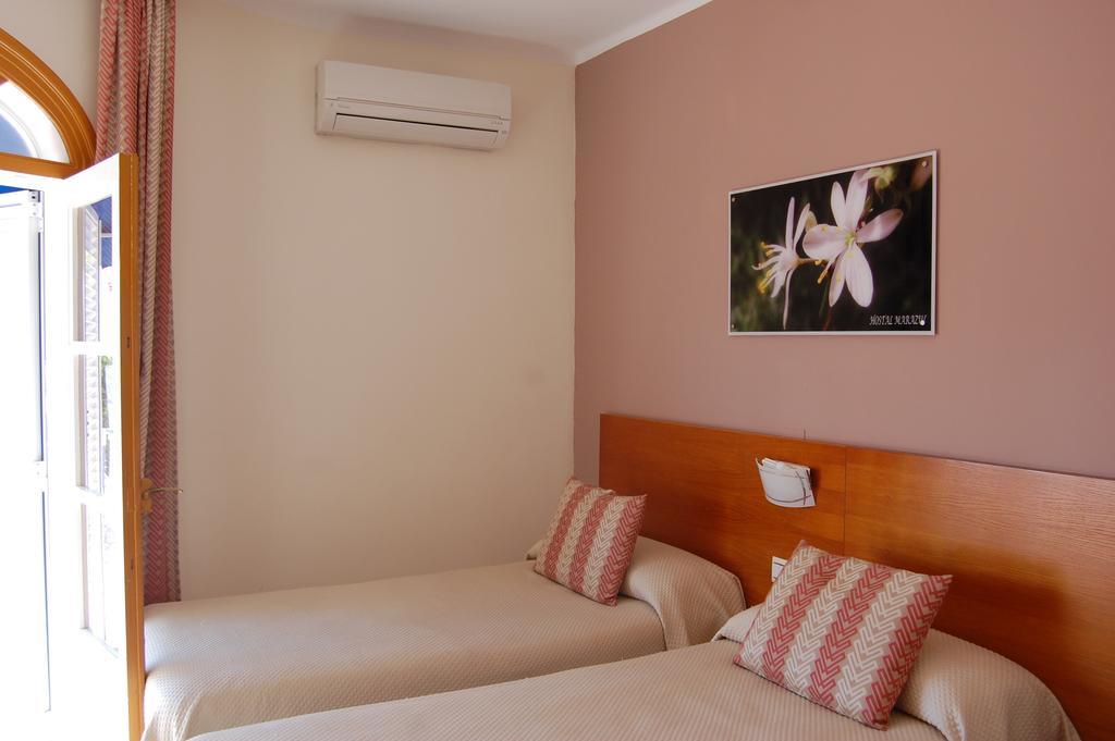 Marazul Hostal Nerja